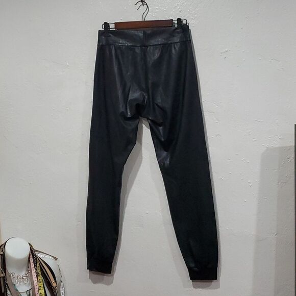 Commando Faux Leather Joggers in Black Size M - Picture 10 of 14